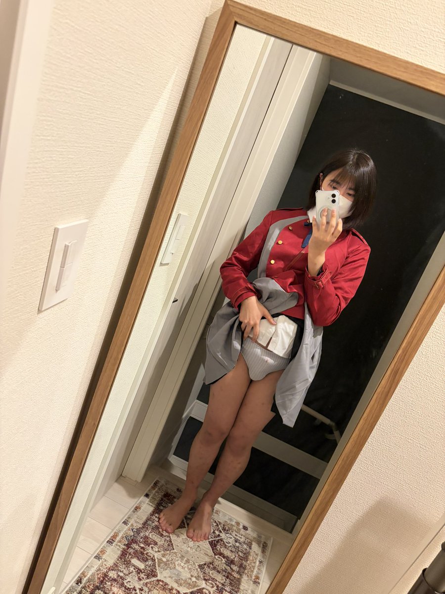 namomocross's tweet photo. 1st制服着た時！
着ただけでシミ作ってめちゃ興奮しちゃいました、、 https://t.co/RdzdxHh1Gi
