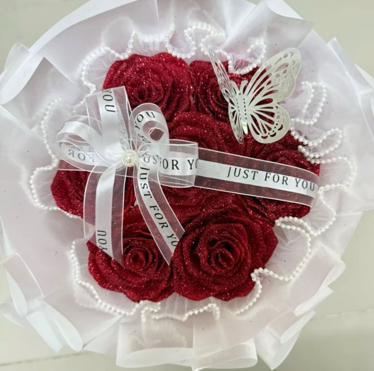 fa_atrp's tweet photo. สายซัพพอร์ตมาทางนี้จ้า  👇🏻🌹
มงกุฎปัจฉิม : https://t.co/OkmZnPp3Ew
ช่อกุหลาบกลิตเตอร์ : https://t.co/dcL3FWbUPC https://t.co/Nfndjx7GXI