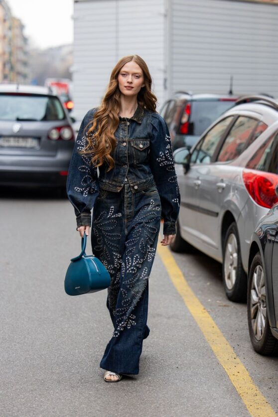 CelebMafia_com's tweet photo. Larsen Thompson at the Antonio Marras show, Milan Fashion Week, February 25, 2026.
#LarsenThompson #MilanFashionWeek #AntonioMarras #FrontRowFashion
https://t.co/xJEilauGvX https://t.co/FNfcg3Uqw4