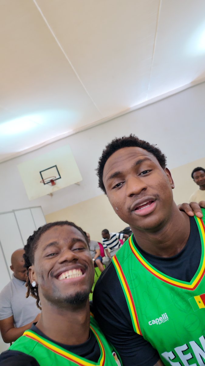 AfroBasket's tweet image. 😁 All smiles for Group B teams during #contentday! 🤟📸

#FIBAWC | #StepItUp