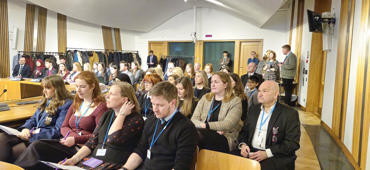 Vision Schools tweet media