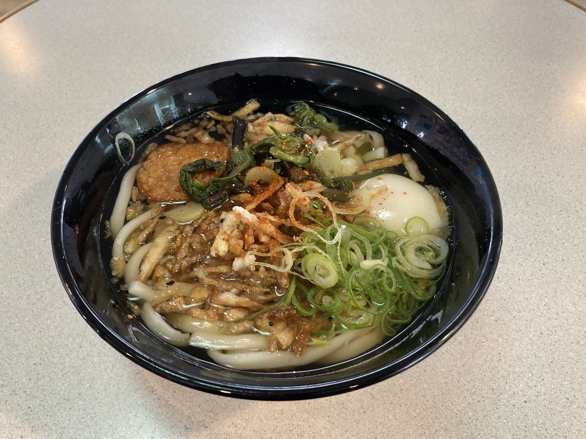 junujunuj97's tweet photo. お寿司にとんかつフェリーのうどん https://t.co/dQ1wUHYHfw