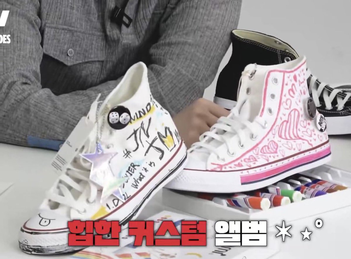 The difference 😭 you can just tell which one is Jmn’s from miles away, my pink princess