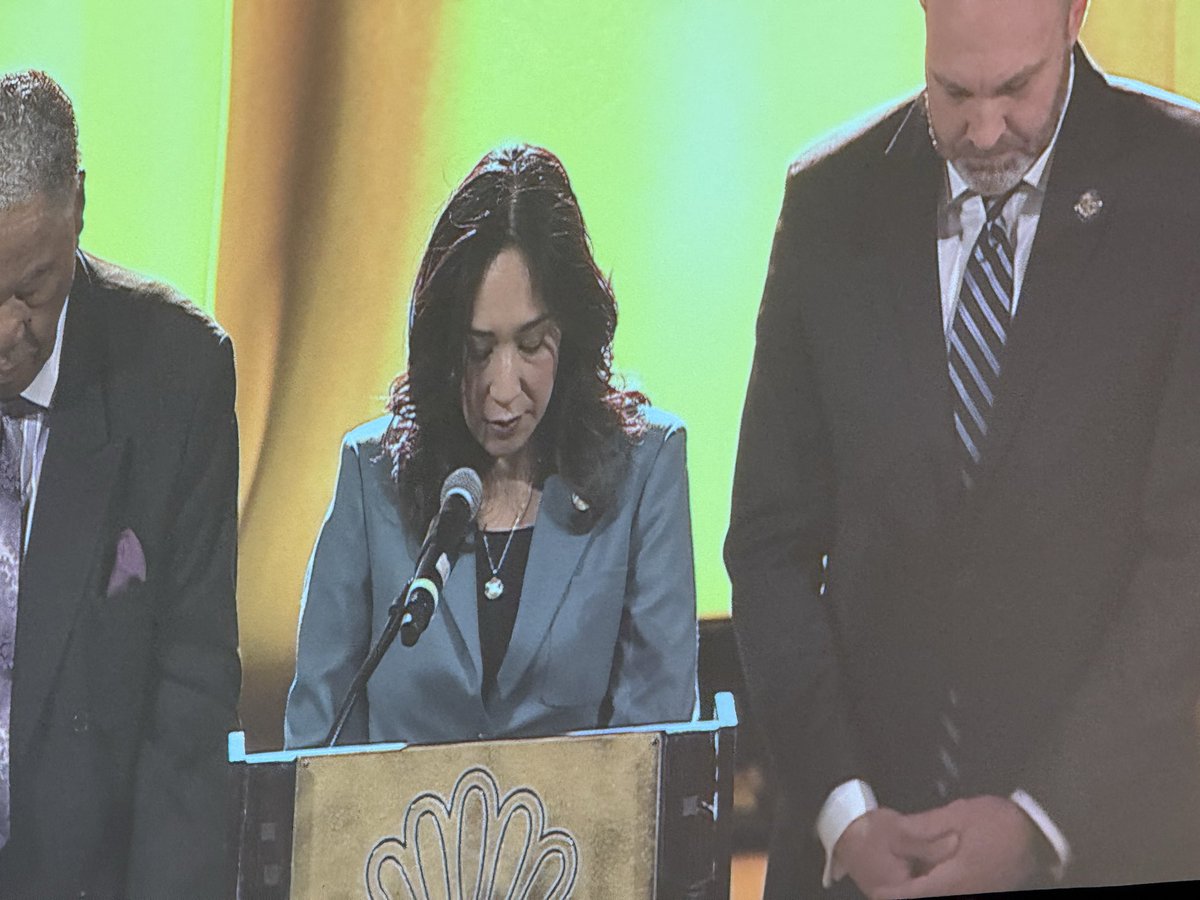 RickFOP86's tweet photo. GRATEFUL to join @Rep_Wilburn at the Indiana Leadership Prayer Breakfast

Appreciate her Invitation, Leadership and Commitment to Faith while navigating policy and legislative issues for Hoosiers #Faith #Prayer #FOP https://t.co/MgTFhE7R7j