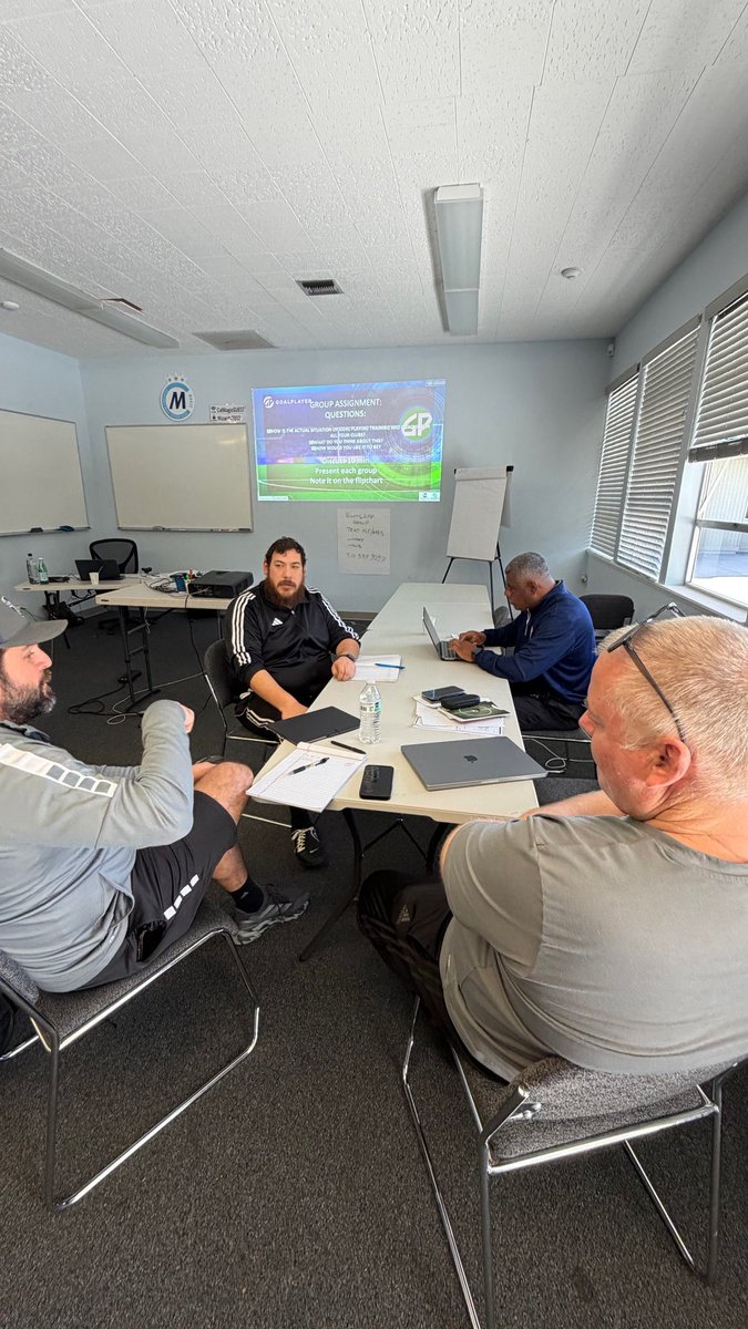 Frans Hoek. tweet media