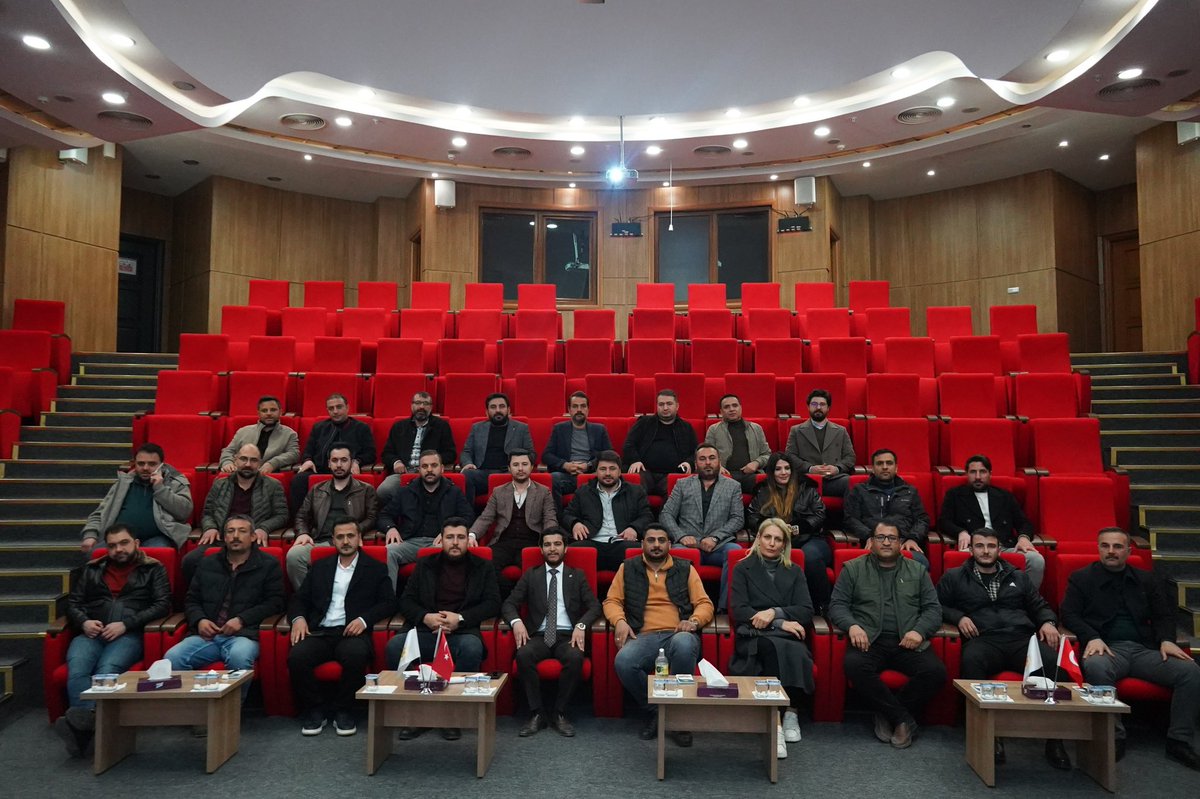 Yapı Denetim Kuruluşları Birliği  Şanlıurfa şubesi olarak bugün gerçekleştirilen 4.Olağan Genel Kurulumuzda ;
Mevcut başkanımız Sayın Reşat Uçan,
üyelerimizin takdiri ve güveniyle
yeniden başkanlığa seçilmiştir.

Sn başkan ve yönetim kurulumuzu tebrik eder genel kurul sonucunun ;