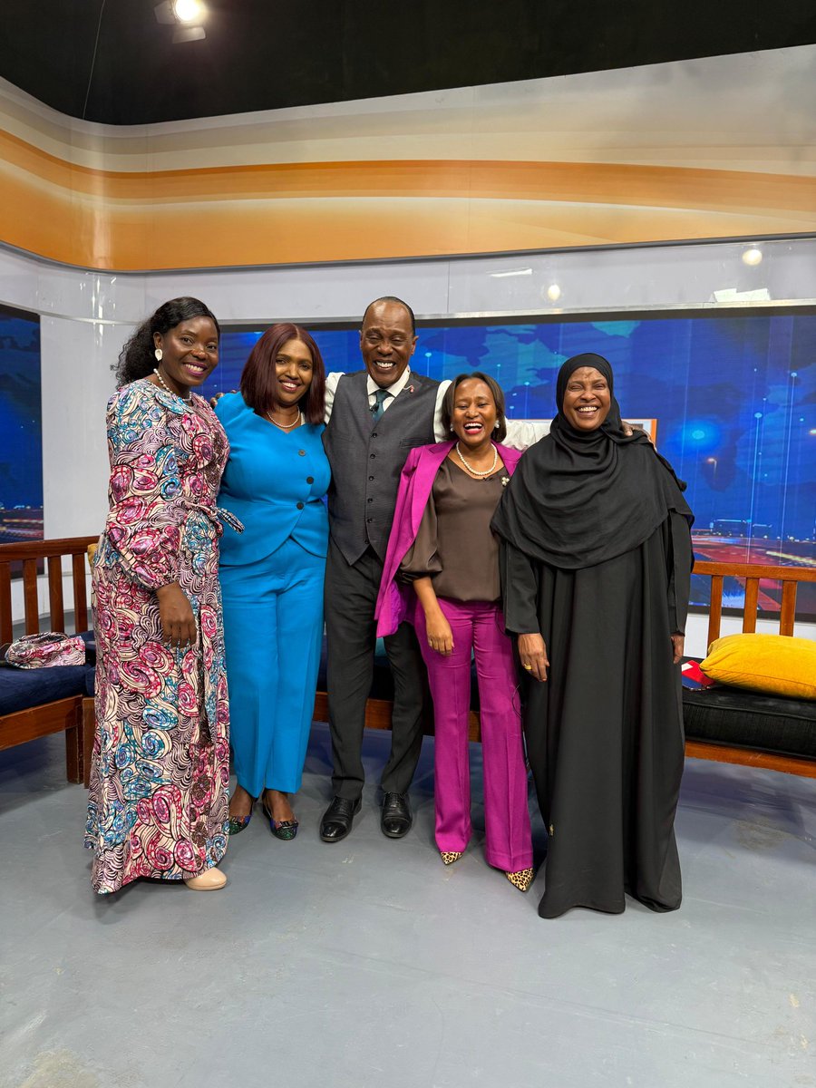 KoinangeJeff's tweet image. About Last Night #JKLIVE with two Women Reps and two Senators. It was Smmmmkoin 

If you missed it catch-up @YouTube and Spread THE WORD @monicakiragu_ @citizentvkenya