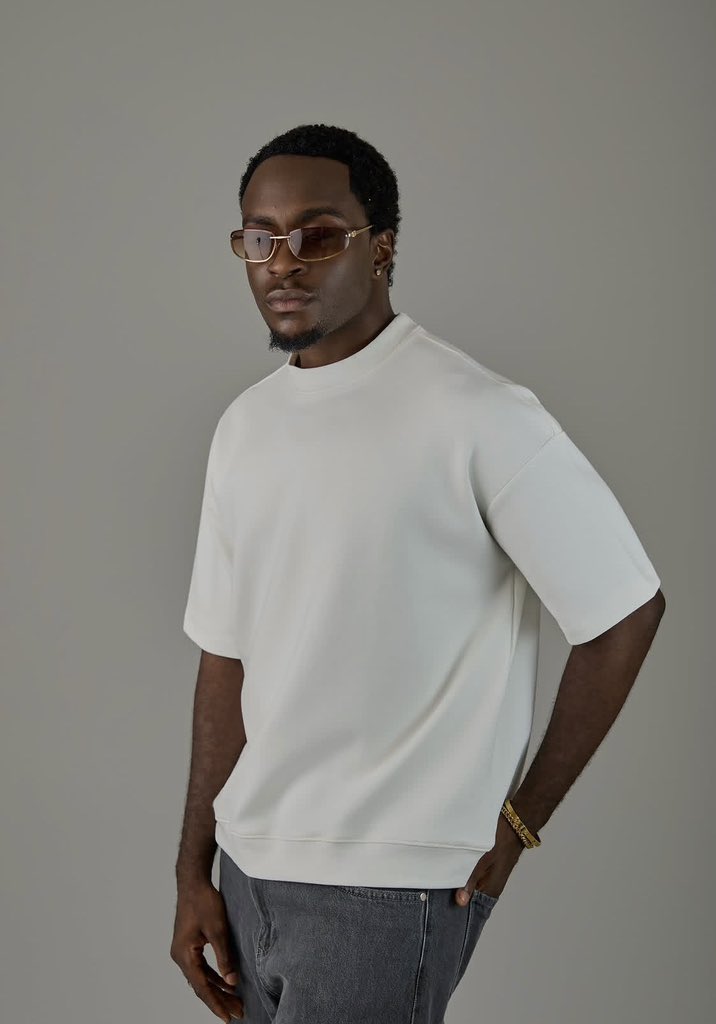 AMtinsel's tweet photo. Happy birthday @TheDavidEyo 
You’ve made Ekene such a joy to watch in Tinsel, and we appreciate everything you bring on and off set.
Here’s to a bright and fulfilling new year.

#TinselAt18 #AMTinsel https://t.co/p3gLMq6cyc