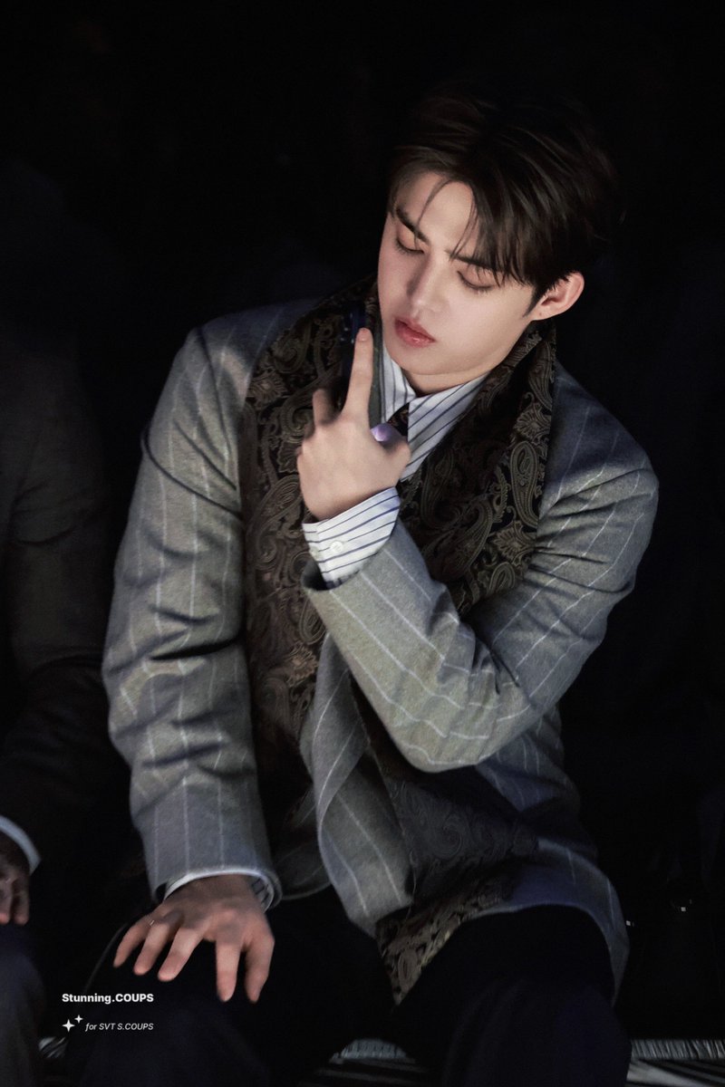 Stunning_COUPS's tweet photo. 260226 BOSS

#에스쿱스 #SCOUPS
#승철 #최승철
#세븐틴 #SEVENTEEN 
#SCOUPSxBOSSFW26
#BeYourOwnBOSS
#MilanFashionWeek
@pledis_17 https://t.co/kq2qOF89kW