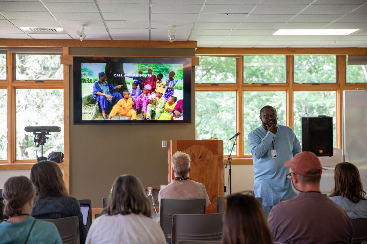 Warren Wilson MFA tweet media