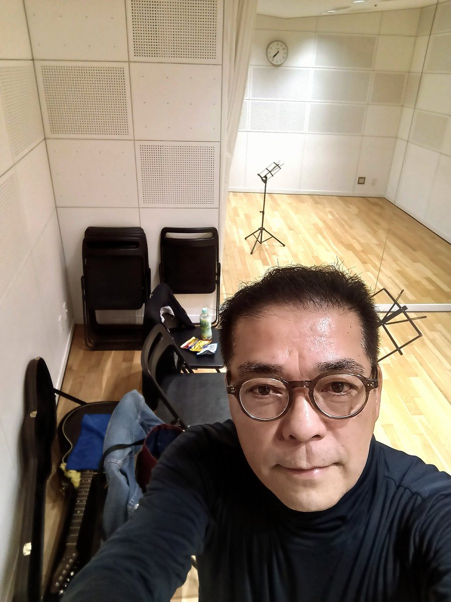 Mitsuru53489452's tweet photo. 【田中ミツルNEWアルバムレコ発ライブ福岡】
2026年2月28日  18:00スタート@cavernbeat_japan
いよいよ明後日となりました。皆様お誘い合わせの上何卒宜しくお願い申し上げますご予約はこちらから🙇→@CavernBeat→https://t.co/n7YrACzCoH…アルバム「風たちぬ」netショップ→https://t.co/K4QiTjfC7E https://t.co/wDBv794UMH