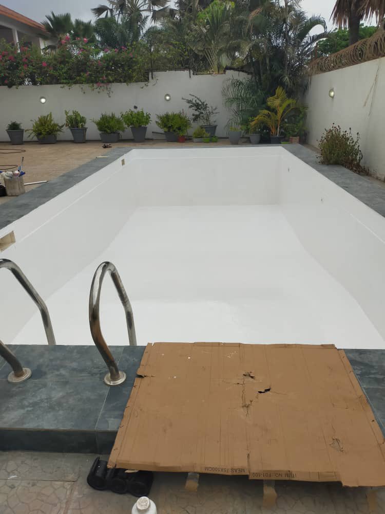 Topswimmingpool's tweet photo. Crack tiles? Faded plaster? Leakages? 

Let’s turn your outdated pool into a showpiece with our custom remodeling services. 

Resurfacing 
Modern tile &amp; coping 
 
Message for free or call 📞 +220 ￼721 4066
#Top_Pools #TopswimmingPool #ddspoolsgroup #gambiaspools 🇬🇲 https://t.co/myWahDVJzL