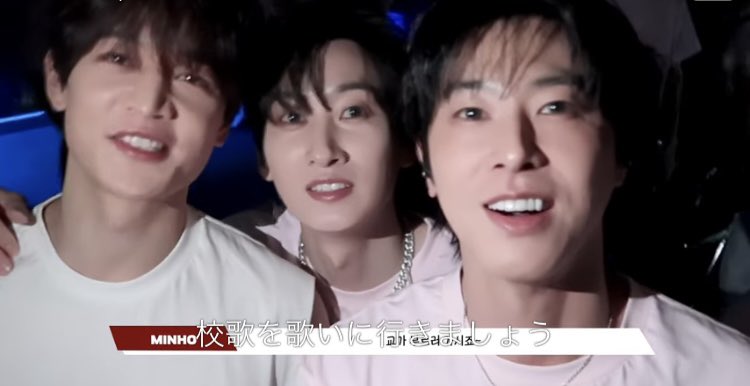 ユノ、楽しそうだー💕💕👬👭👫 ユノを笑顔にしてくれる皆さん、大好き