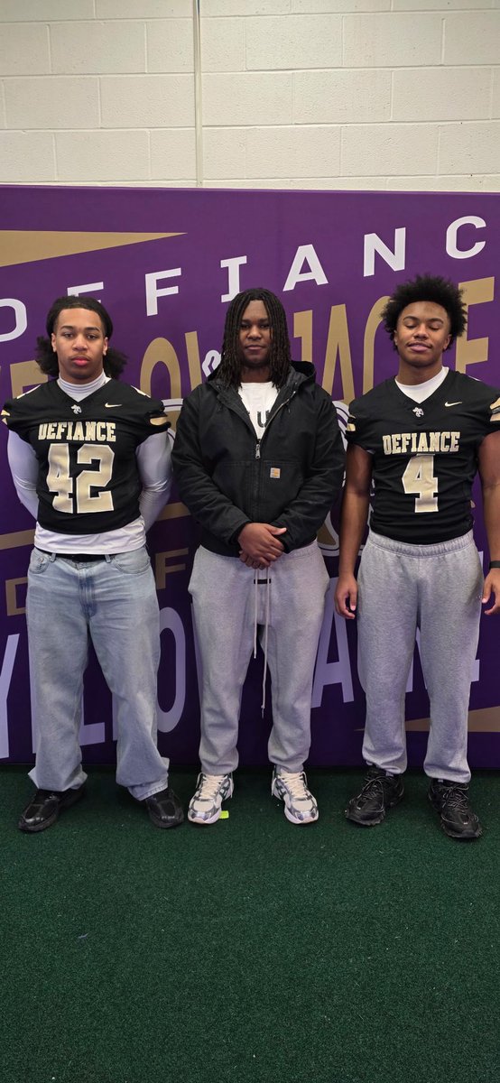 Chris Thompson tweet media