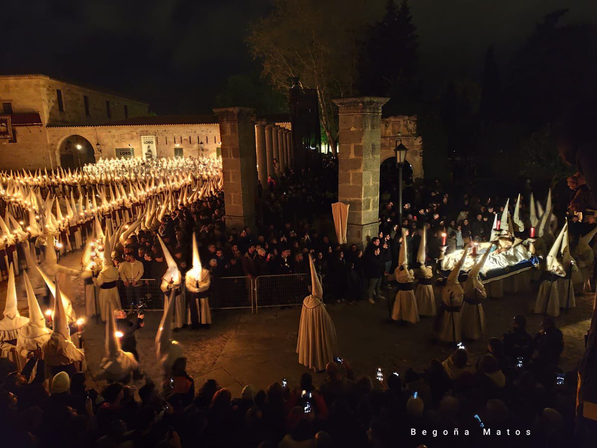 Agenda Semana Santa 2026 ⚪️🟣

Todos los sábados hasta Semana Santa se realizarán los ensayos del MISERERE en la iglesia de San Vicente a las 18:00h. Entrada libre.