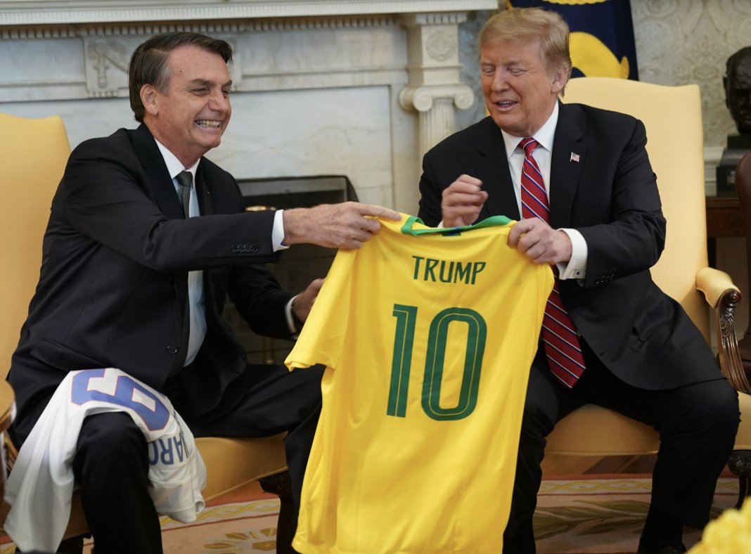 Three Presidents in recent years attempted coups. In South Korea and Brazil, both ex-Presidents are in prison--and will be for life. In the US, Trump faced zero accountability and is in the White House. Which country is the banana Republic?! My article deanobeidallah.substack.com/p/in-brazil-an…