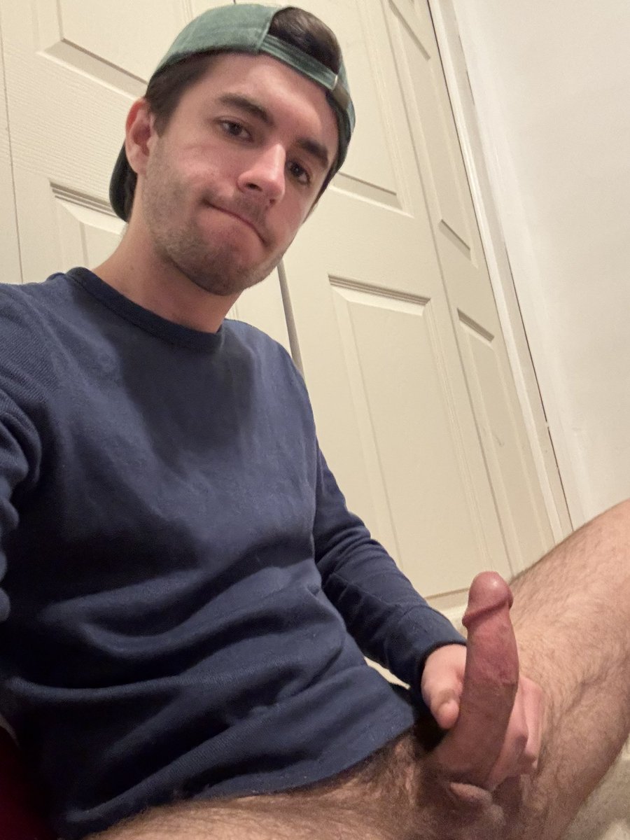 Lloyd Grey tweet media