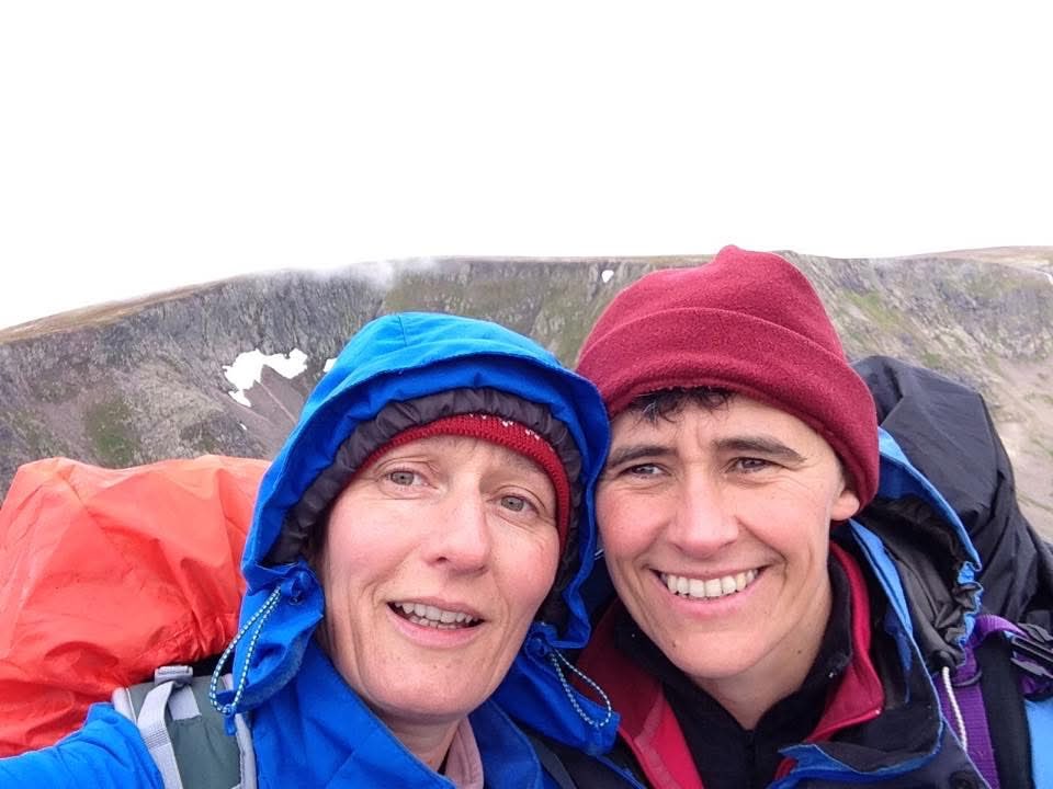 Emma Roberts tweet media