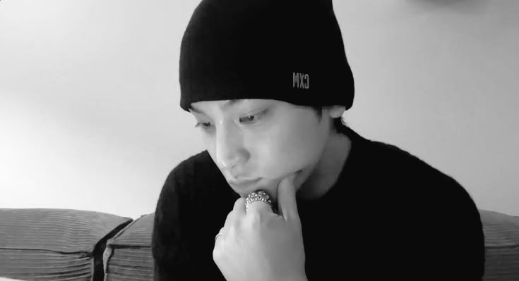 캐럿 바라기 🌻. (@dokuyoem) on Twitter photo 