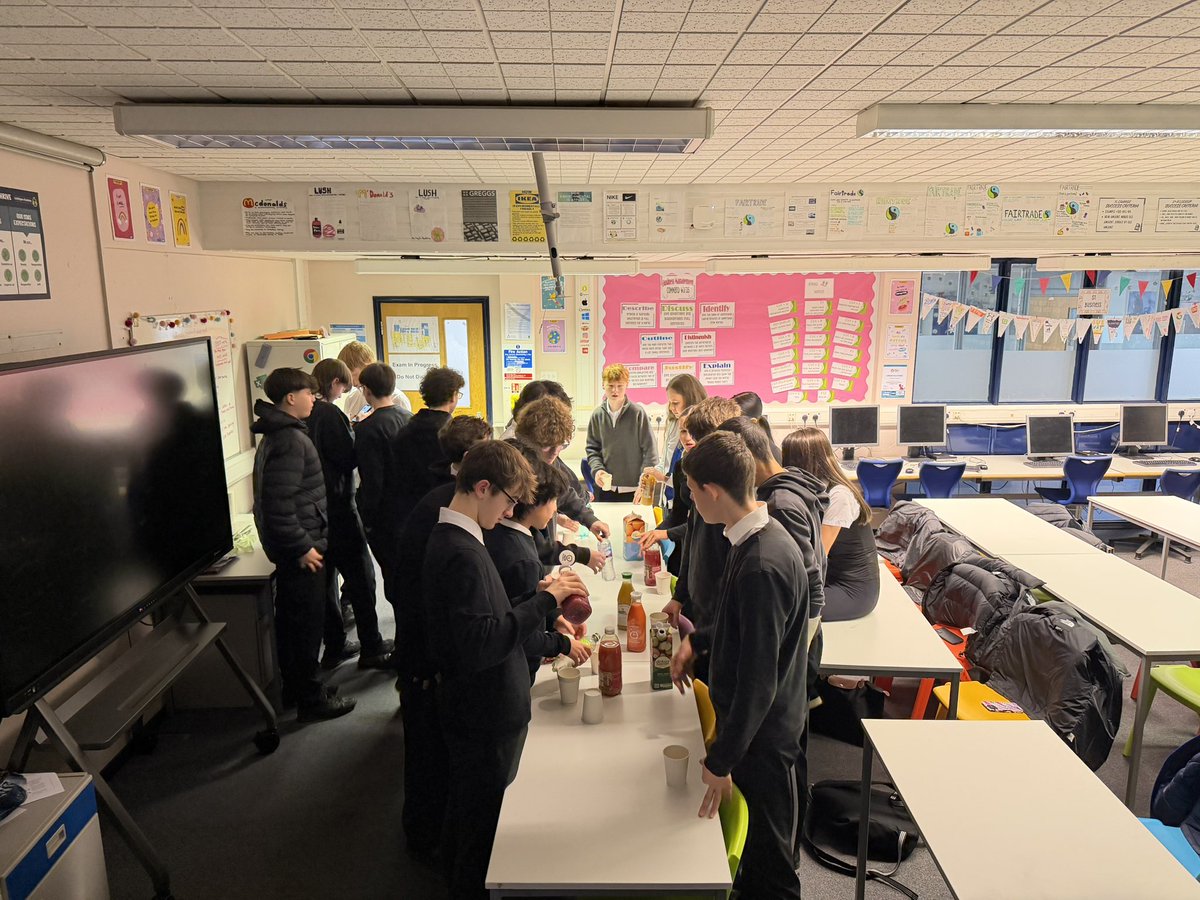 LinlithgowAcademy BusEd tweet media