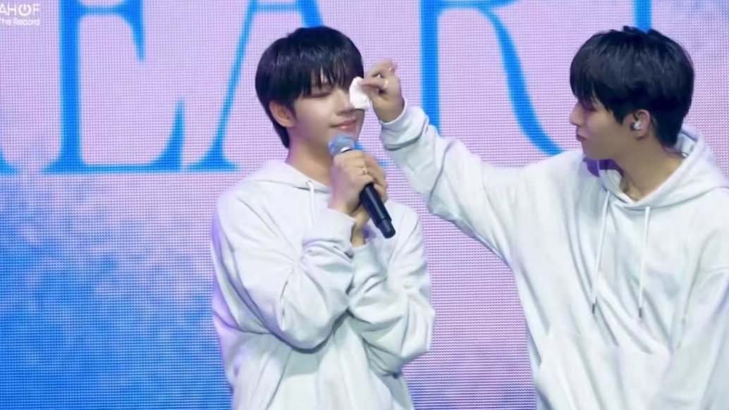 WE LOVE YOU TWO TALAGA SAGAD 🥺

#STEJAY #STEVEN #JL