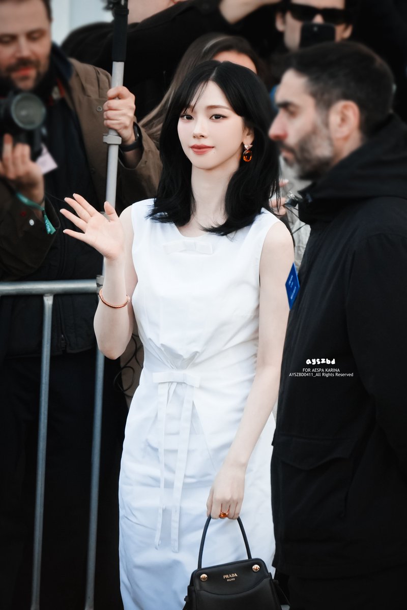 260226
 #KARINA #Karina #카리나 #aespa #에스파 #KarinaxPrada #PradaFW26
#PradaFW26xKARINA