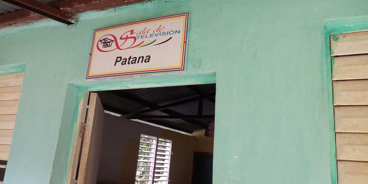 katia_mato's tweet photo. En el día de ayer la dirección del Centro de Gasto del municipio Maisi, nos adentramos hasta la zona de Paraná donde intercambiamos con los trabajadores de la Sala de Televisión de esta localidad https://t.co/YU6LXTejw0