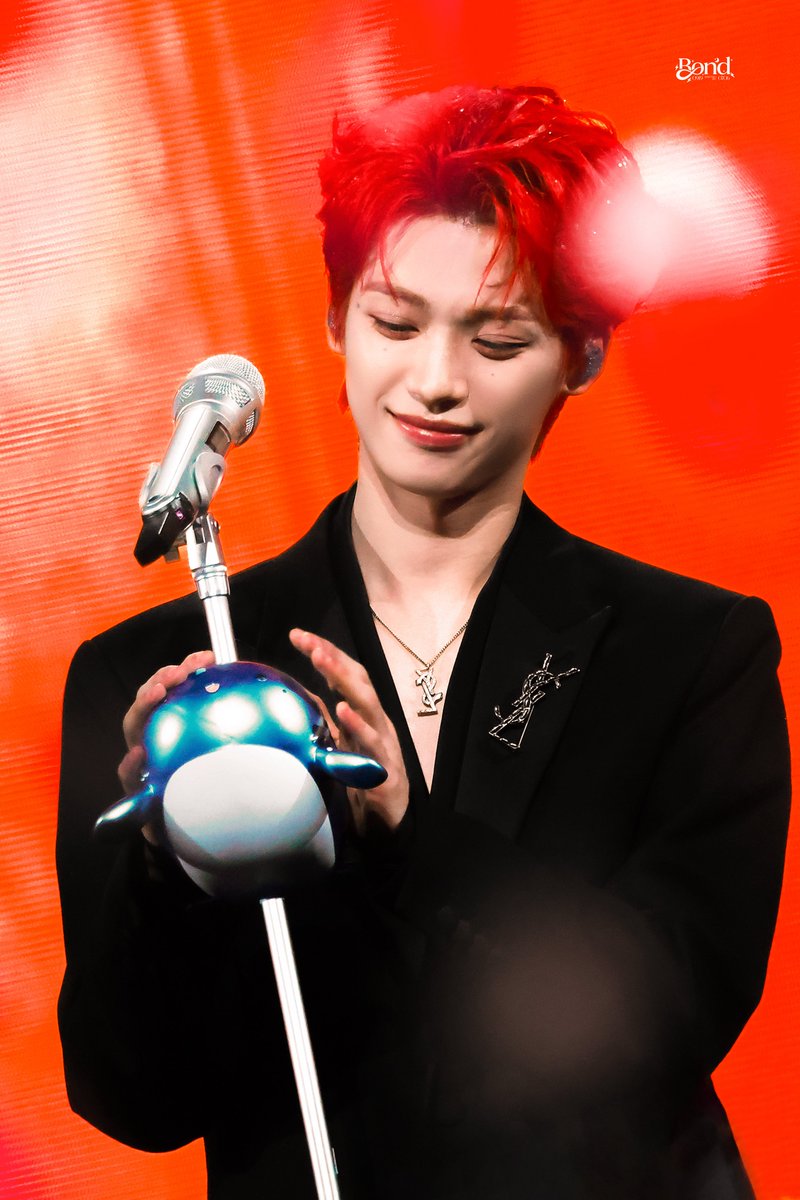 R͛E͛D͛🎈

• 𝟸𝟶𝟸𝟼𝟶𝟸𝟶𝟷 xɪᴀᴍᴇɴ ᴄᴏɴᴄᴇʀᴛ 

#ZiYu #TianXuning #TianZiyu  #梓渝 #田栩宁 #雷朋 #Revengedlove #Leipeng