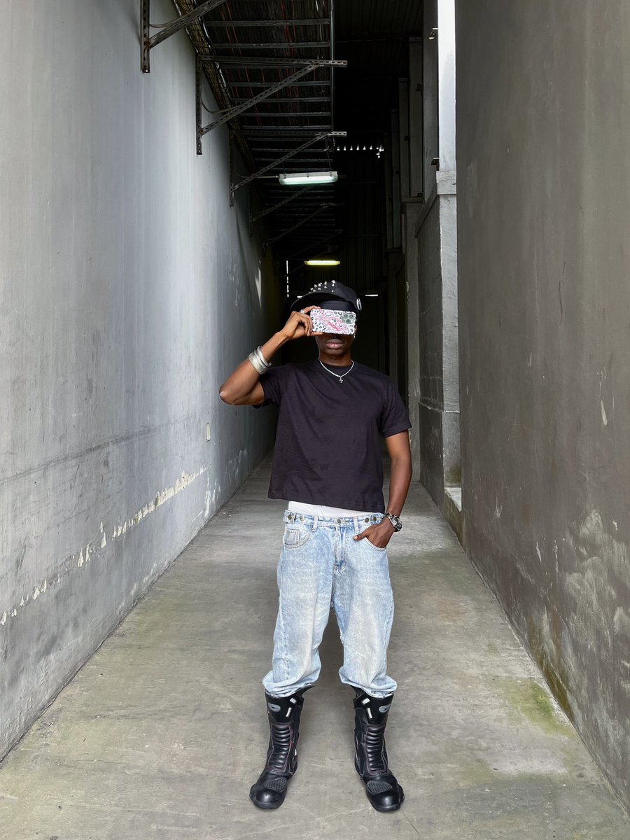 bigyazz ⛧ tweet media