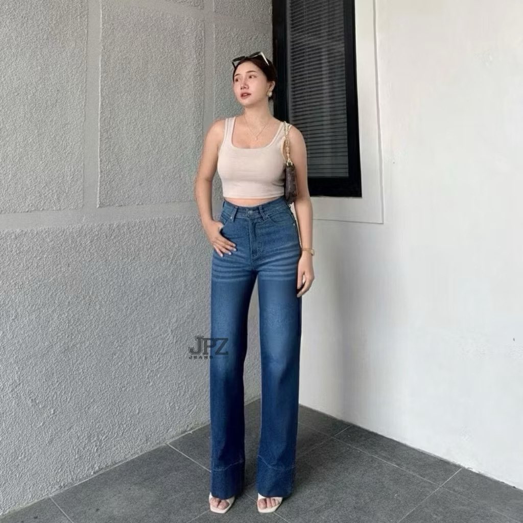sneakeruser's tweet photo. Spill OOTD update, cek yuk
 ⬇️⬇️⬇️ 
https://t.co/xWRgPHkUaU

  #shopee  #shopeehaul  #ShopeeCOD #shopeegratisongkir #atasanwanita #ootd #tanktop wataa chudai

Plat D 4 Miliar LPDP Desainnya 
Tabrak iPhone 1 speechless ekonomi bebas aktif https://t.co/mQhzCErTE7