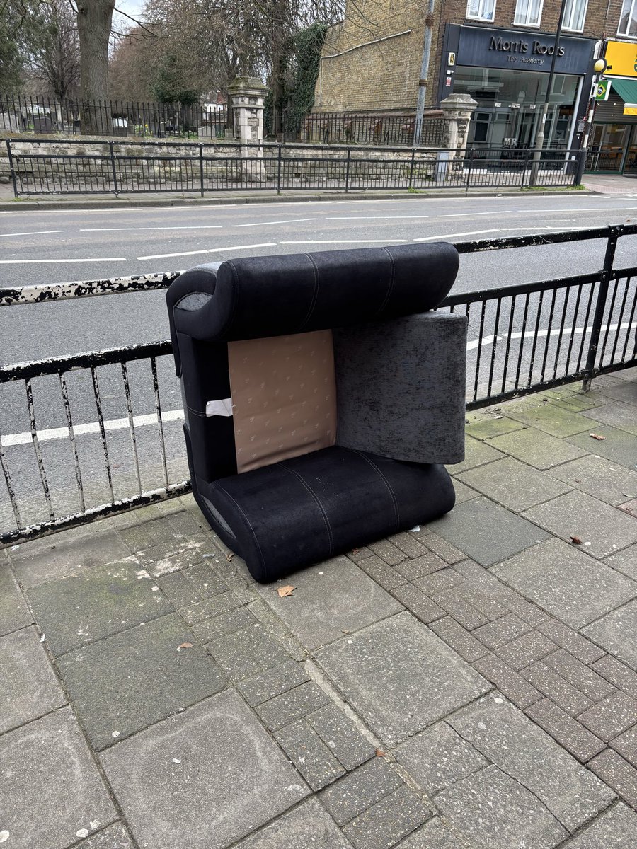 бай Nikolay 🇪🇺🏳️‍🌈🏳️‍⚧️💚🪴 tweet media