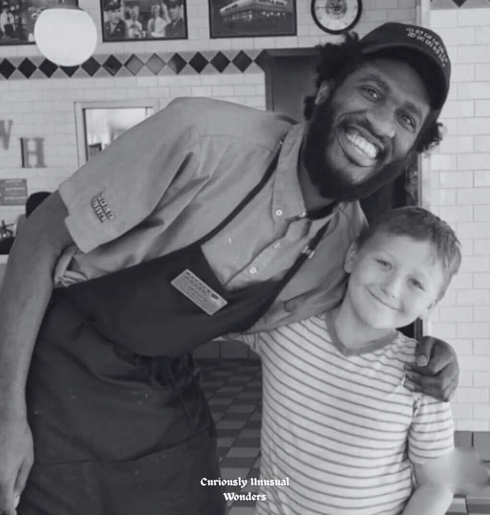 Mr PitBull tweet media