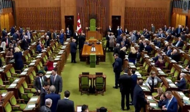 Commons votes 198-134 to maintain free medical benefits for illegal immgrants following pointed debate: "It is disgusting."  
blacklocks.ca/illegal-migran… #cdnpoli