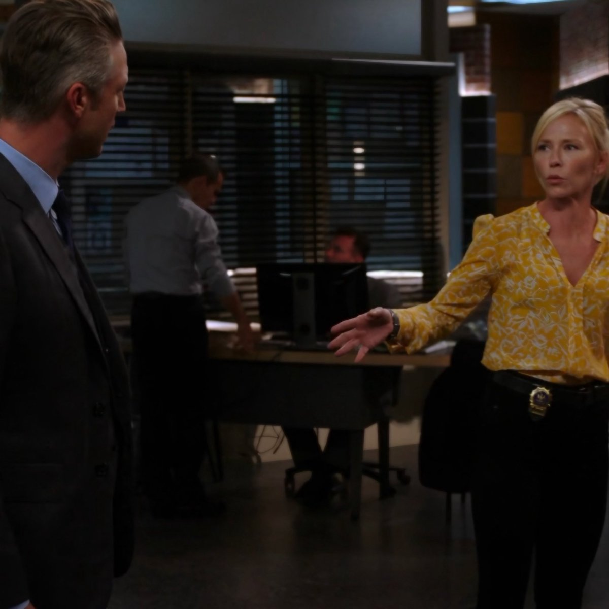 imalittlepawn0's tweet image. - I would be fine if you were right here beside me! You said you're my partner. You walked out on me.
- You said that you were happy for me.
- And you believed me? How stupid are you?

That was a love confession #rollisi