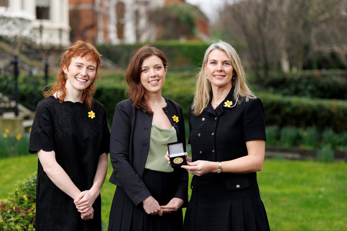 Irish Research Radiation Oncology Group tweet media