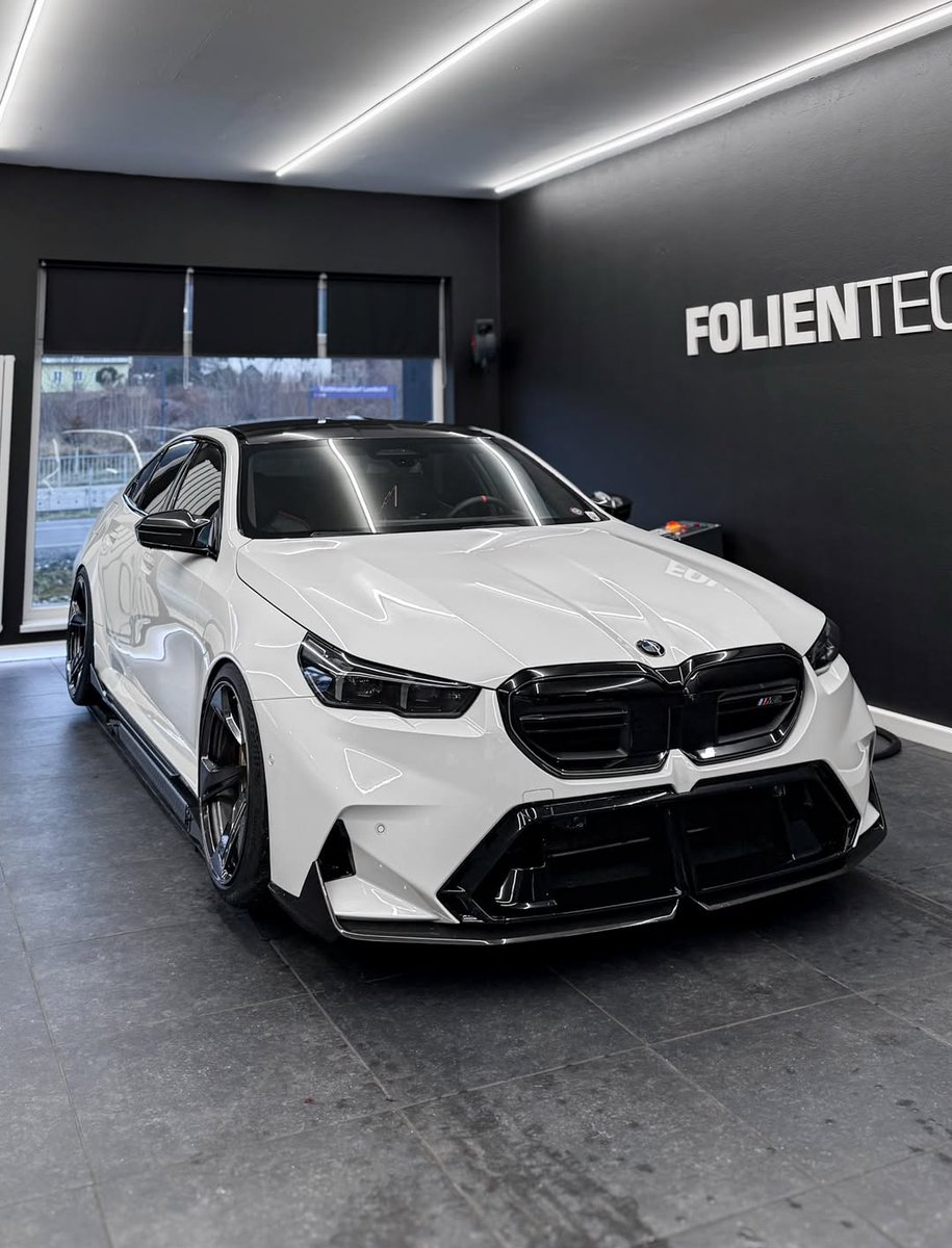 Nocarcontext tweet media