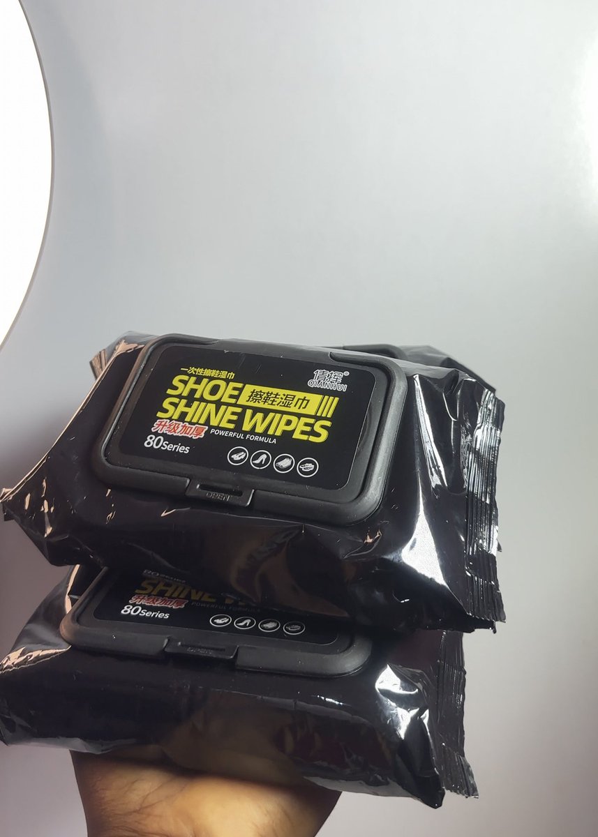 Shoe wipes are specially formulated to clean your shoes gently and instantly, without the damage that comes from scrubbing with water and soap everytime.
Price: 2500
Send a DM to order
#shoewipes #Bridgerton #affordable #Shoes #PradaFW26 #Shoecare
