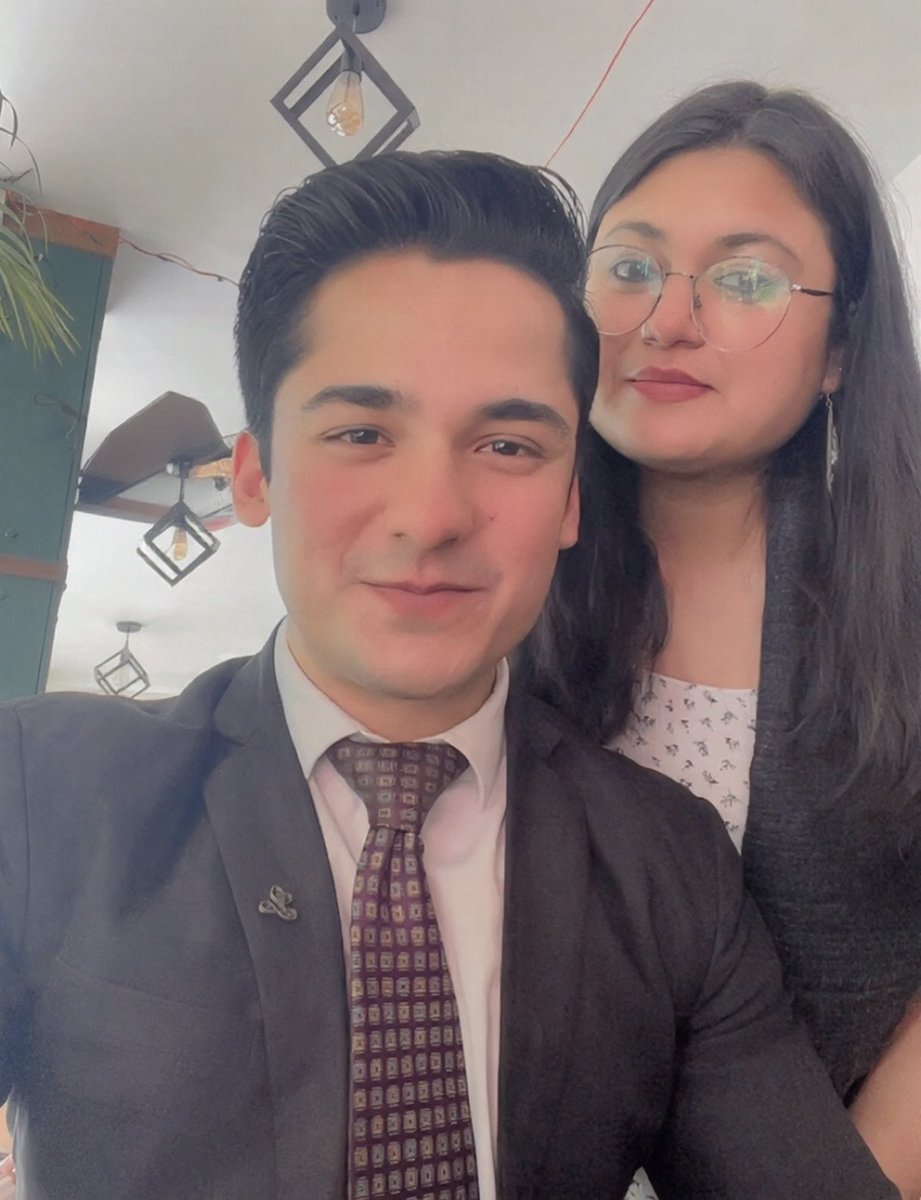 hemaadrisrana's tweet image. Moments of Happiness! ❤️
Moments of Celebrations! 🎉

#Live #Love #Laugh #Blessed #CousinsGetTogether