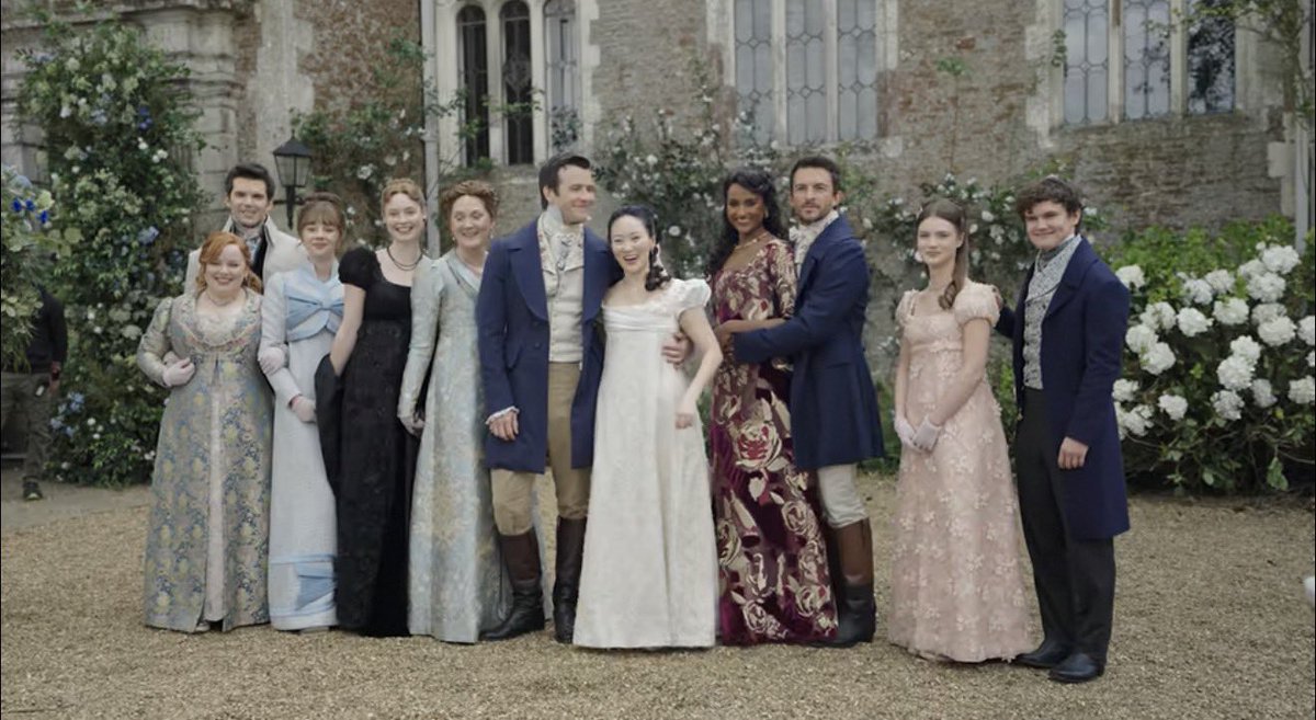 thamonteiro's tweet photo. Eu amo minha família Bridgerton, mas a Sophie e a Kate uma do lado da outra eu não to conseguindo lidar! E o Anthony padrinho do Benedict do jeito que eu sempre quis, é emoção demais, foi tudo perfeito 

#BridgertonS4 https://t.co/5xe3zFivMv