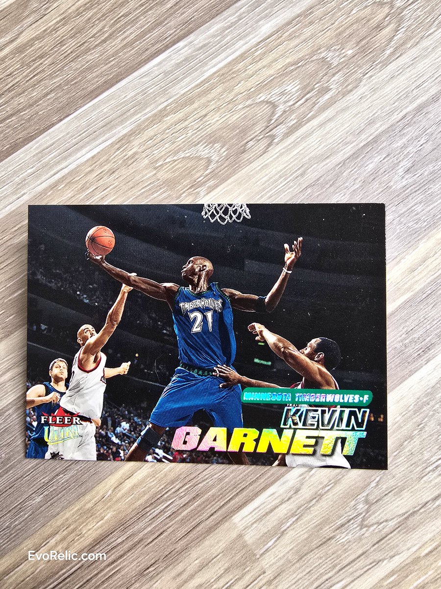 This 2000-01 Fleer Kevin Garnett #185 is a premier addition for