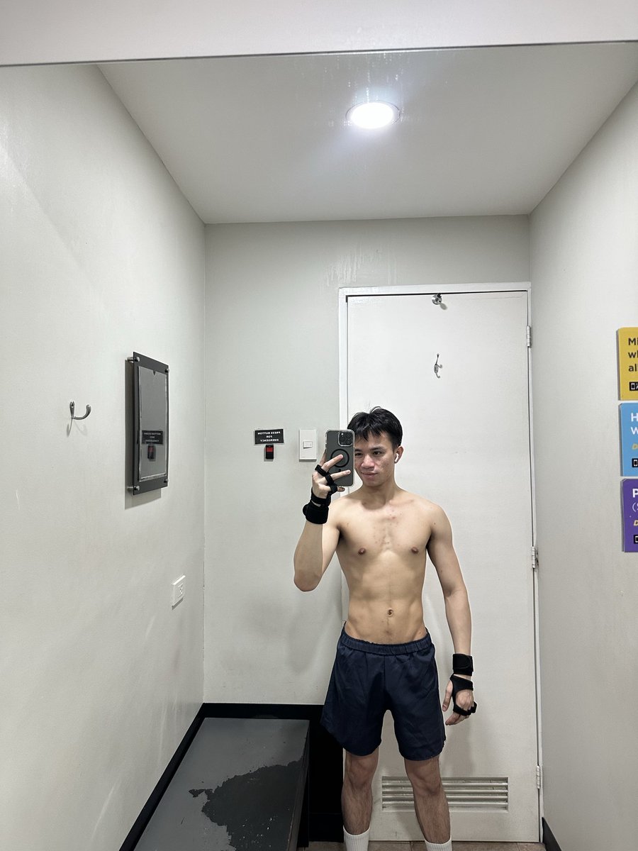 reymarkbc's tweet photo. Gym hair, don’t care.😮‍💨 https://t.co/THAPxngiJl