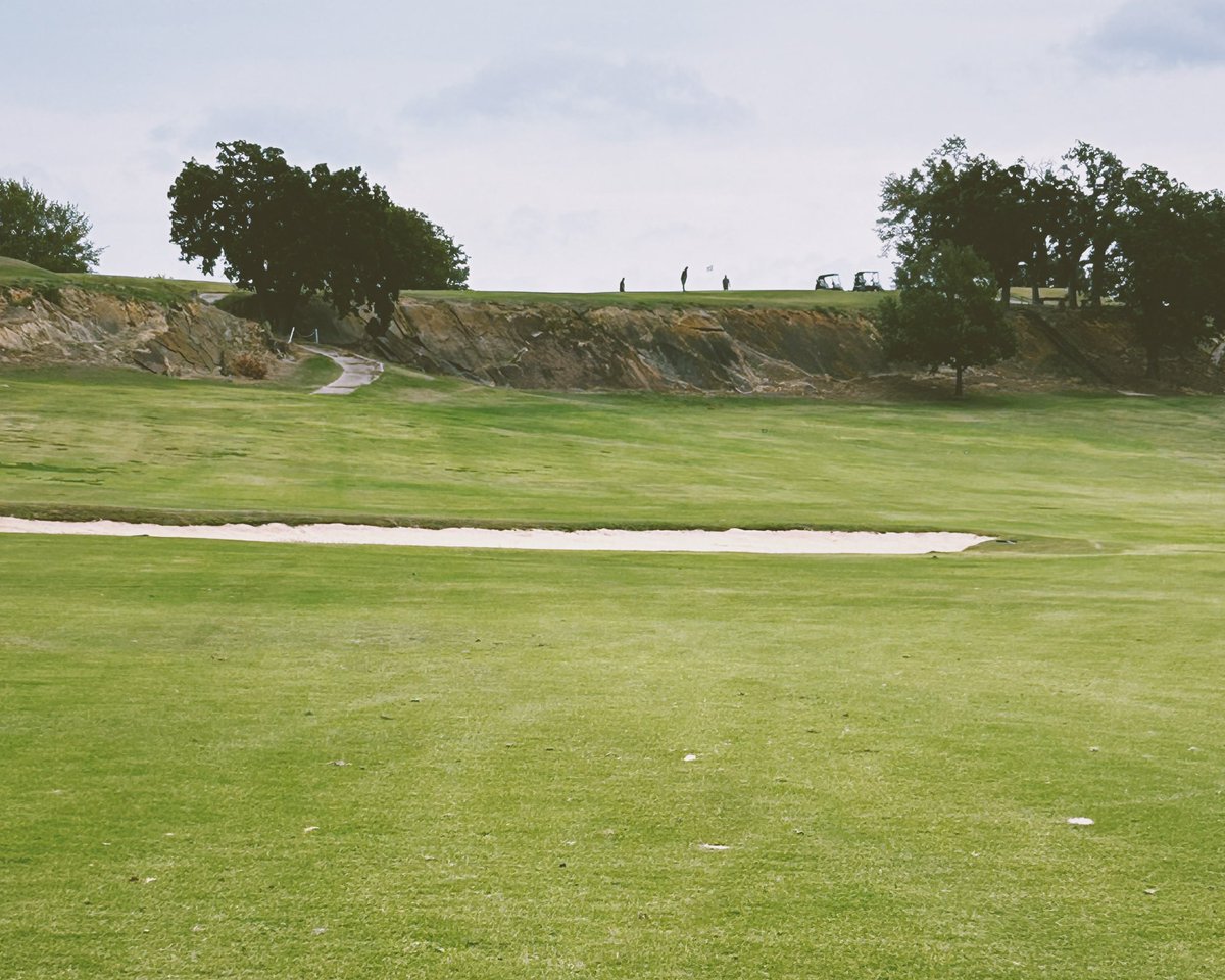 RDGC_OK's tweet photo. Cliff hole | Dornick Hills | Ardmore, OK https://t.co/5uZfujXou8