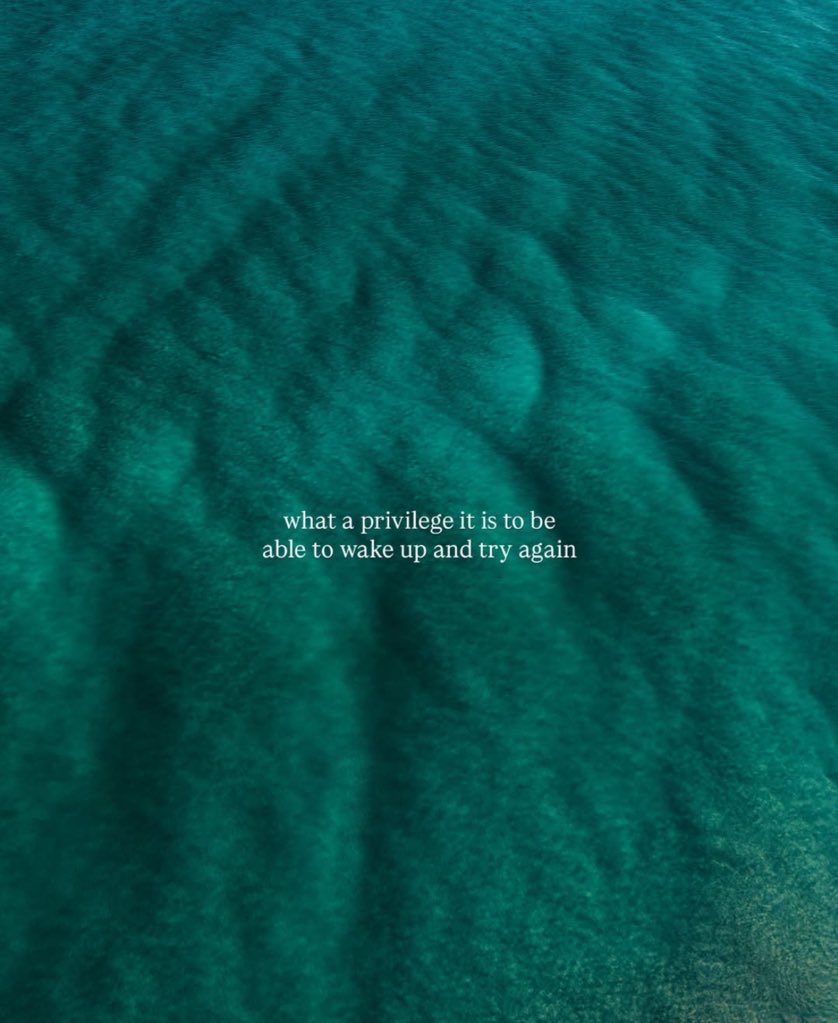 Good morning ladies &amp; gentlemen☀️☕️

New day,New opportunities 
Let's make it count

Now can I get a gm back?