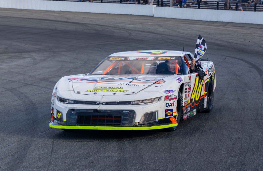 American-Canadian Tour tweet media