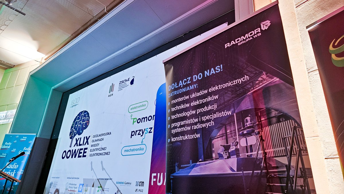 WBGroup_PL's tweet image. W @WBGroup_PL inwestycja w kompetencje młodych ludzi nie jest jedynie hasłem. Wspieramy inicjatywy, które weryfikują umiejętności w praktyce i pokazują, jak wygląda praca z nowoczesnymi technologiami – od elektroniki i automatyki po informatykę i teleinformatykę.

#RADMOR –