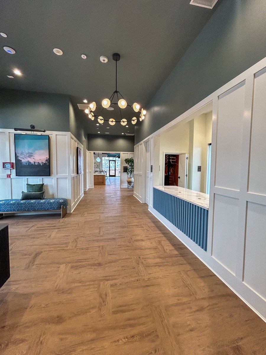 2rmillwork's tweet photo. Sienna Amenity Center is officially complete.
A new buildout featuring warm eclectic tones, white oak wood, and stone finishes. Proud of the craftsmanship and teamwork that made it happen.
#SiennaAmenityCenter #NewBuildout #CommercialConstruction #Millwork https://t.co/iHzamM9HNC
