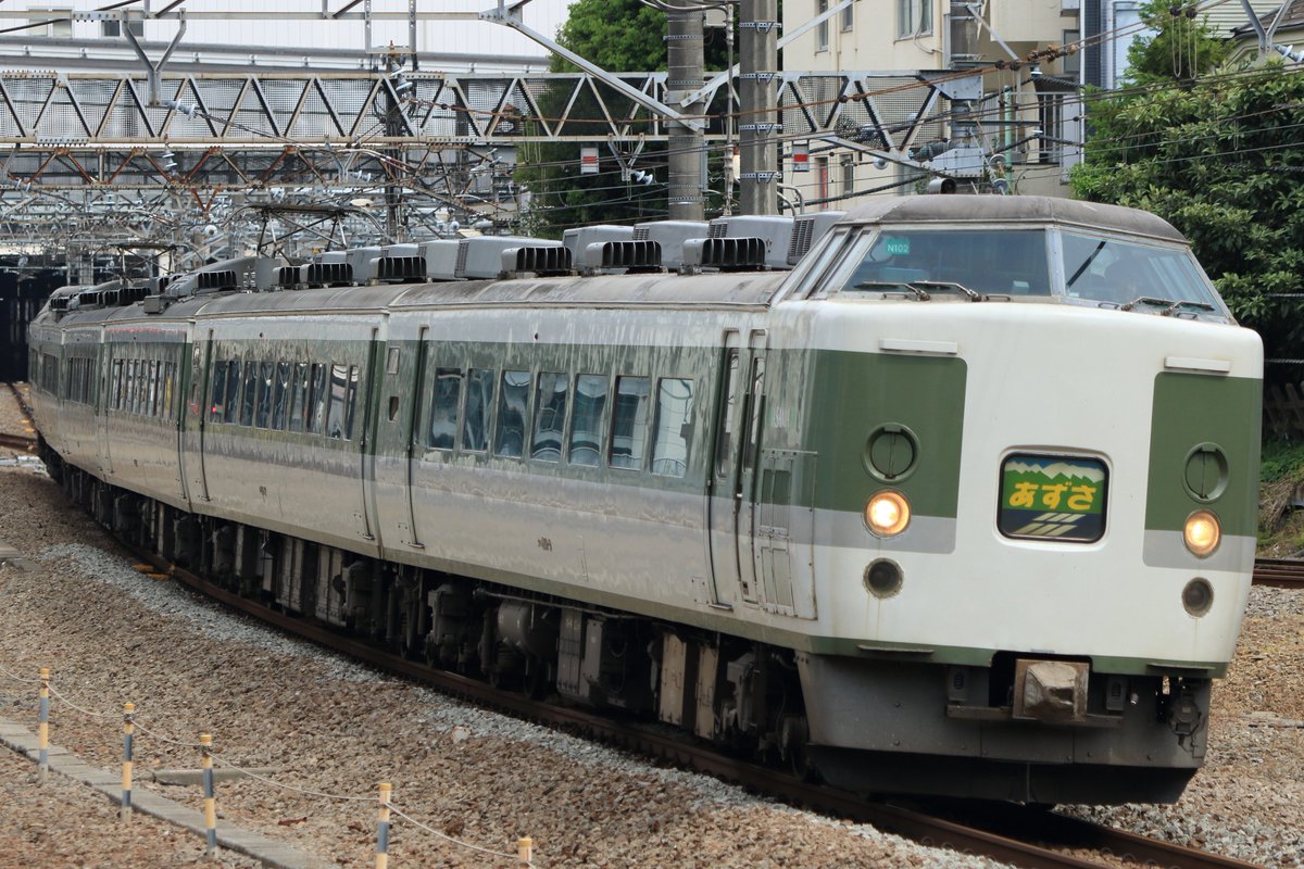 senson_510's tweet photo. N102解体されたらしいので、写真を見返していたら結構撮っていたなあと。
幕故障して「ムーンライト信州」で来てた臨時あずさもありました。 https://t.co/W7v2Kcf1Vn