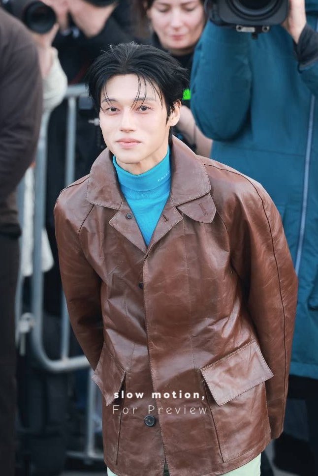 260226 WOOYOUNG X PRADA MFW26 프리뷰

#WOOYOUNG #우영
#PRADA #PRADAFW26
<a href="/ATEEZofficial/">ATEEZ(에이티즈)</a> <a href="/Prada/">PRADA</a>