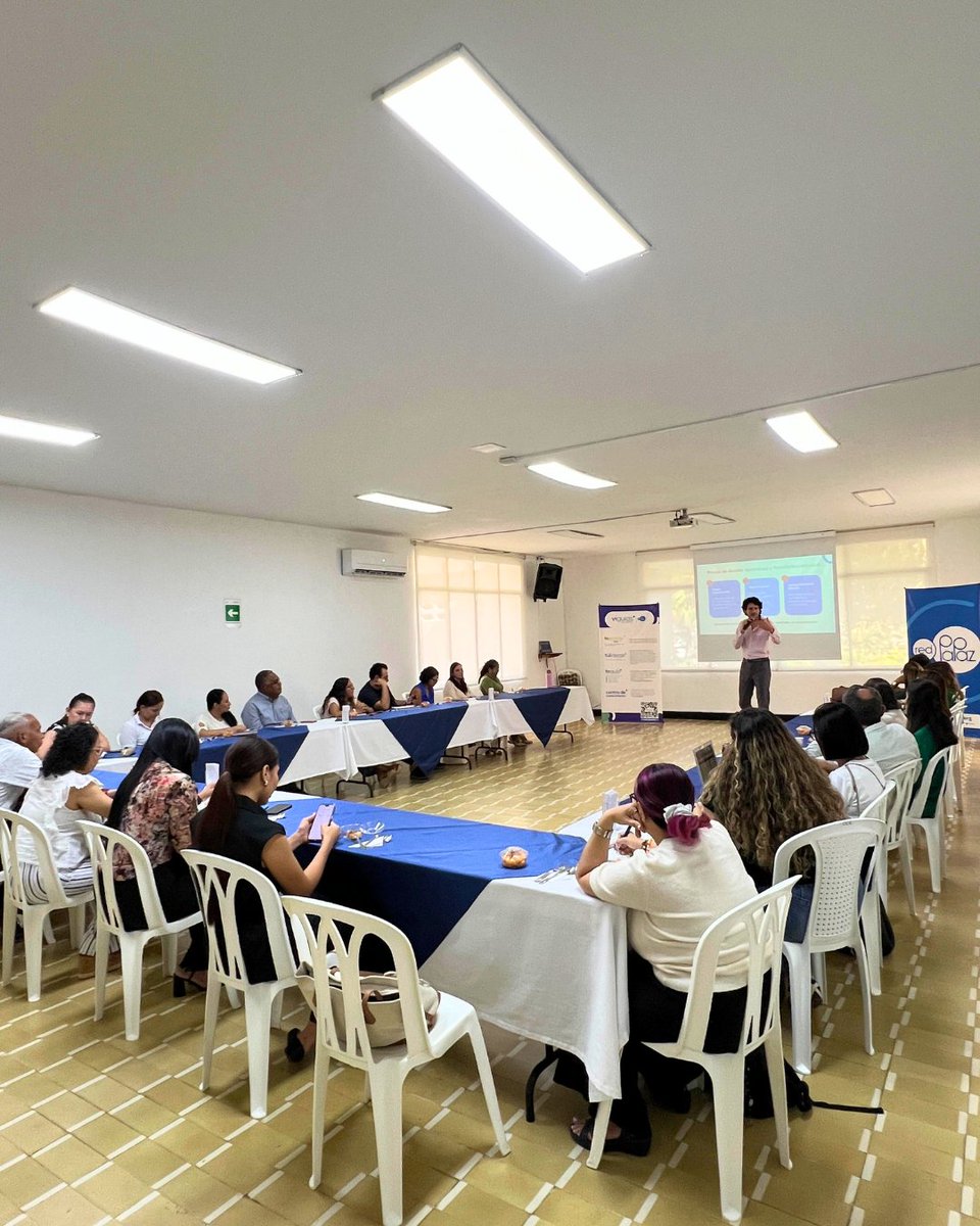 laensenanzabaq's tweet photo. Encuentro de Rectores Red Papaz
Recibimos en nuestro colegio a los rectores de 25 instituciones miembros de Red Papaz, quienes participaron en un desayuno de trabajo y diálogo colaborativo.

Un espacio para compartir experiencias, fortalecer alianzas y seguir trabajando juntos. https://t.co/ZIMqyrpz6B