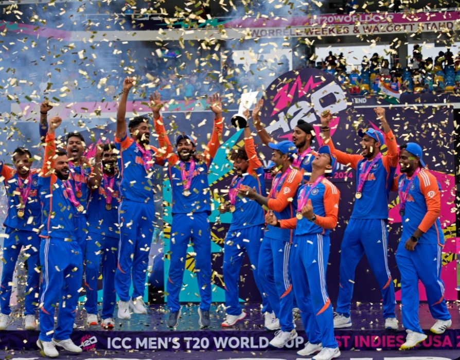 chavan_raj63555's tweet image. Inspired by PBKS's shoutout to Nepal's grit vs England—tap into fan love for surprises. Tweet: "Nepal's giving it all in #T20WorldCup! Who's your underdog pick for semis? 🇳🇵🔥 Poll: India or Nepal? #ENGvNEP #CricketLovers"